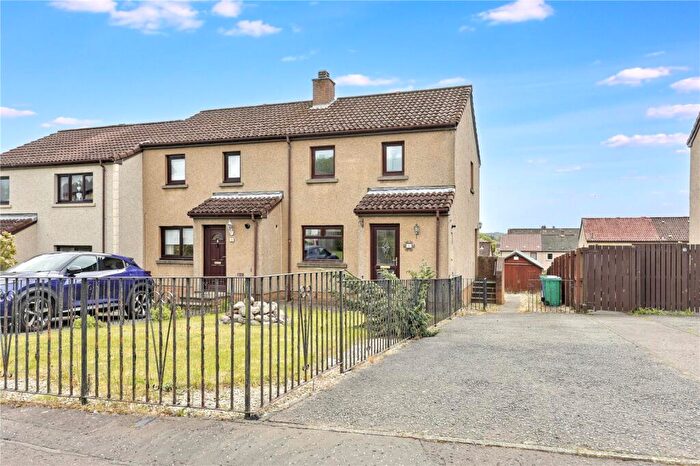 2 Bedroom End Of Terrace House For Sale In Hillcrest, Cowdenbeath, Fife, KY4