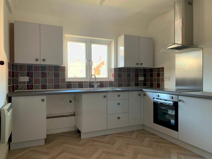 3 Bedroom Property To Rent In Grove Road, Ramsgate, CT11