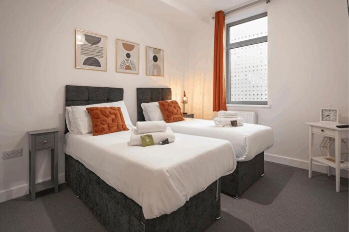 1 Bedroom Serviced Apartments To Rent In High Street, Redhill, Surrey, RH1