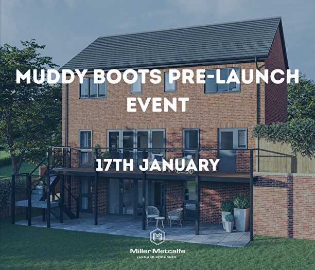 3 Bedroom Semi Detached House For Sale In Crawford Avenue, Tyldesley, Manchester, Greater Manchester, M29