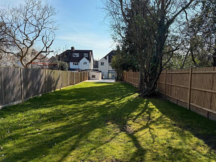 3 Bedroom Semi-Detached House To Rent In Raeburn Avenue, Berrylands, Surbiton, KT5