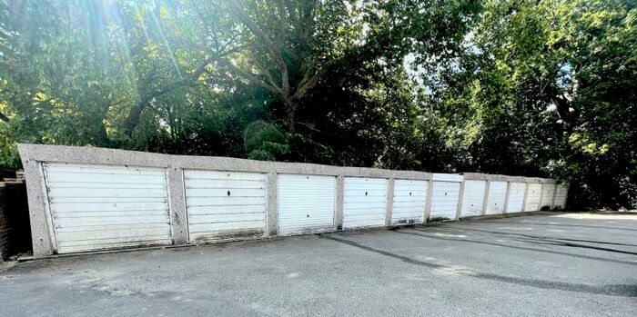 Garage / Parking To Rent In Garage, Welkin Bungalows, Haywards Heath, RH16