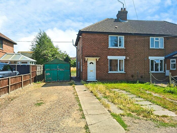 3 Bedroom Terraced House For Sale In Garnsgate Road, Long Sutton, Spalding, PE12