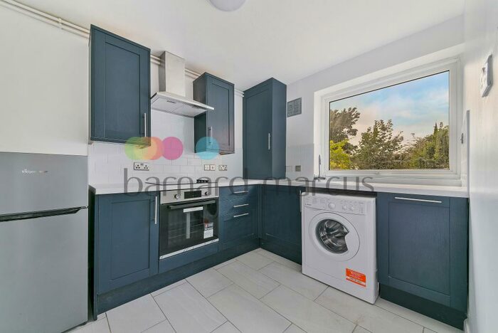 Apartment To Rent In South Park Hill Road, South Croydon, CR2