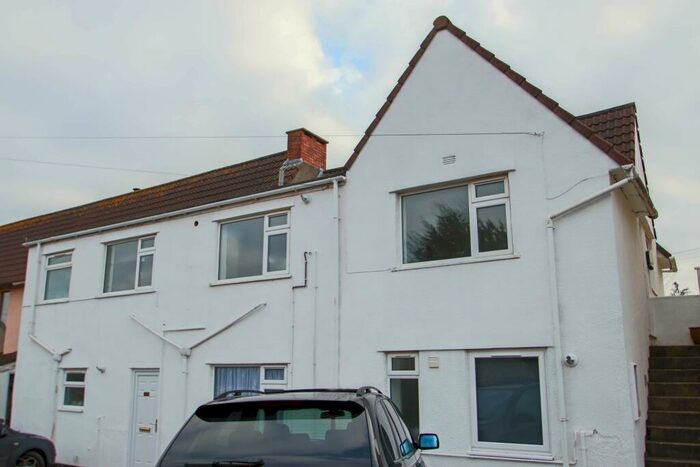 2 Bedroom Flat To Rent In Worlebury Hill Road, Weston-Super-Mare, North Somerset, BS22