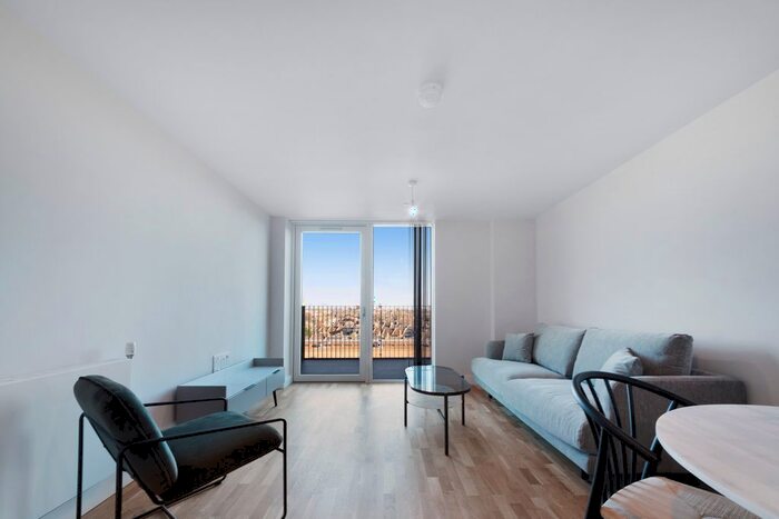 1 Bedroom Flat To Rent In The Oakwood, Colina Road, London, N15
