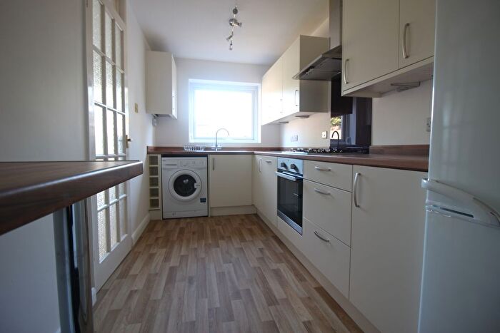 3 Bedroom Terraced House To Rent In Kingfisher Drive, Redhill, RH1