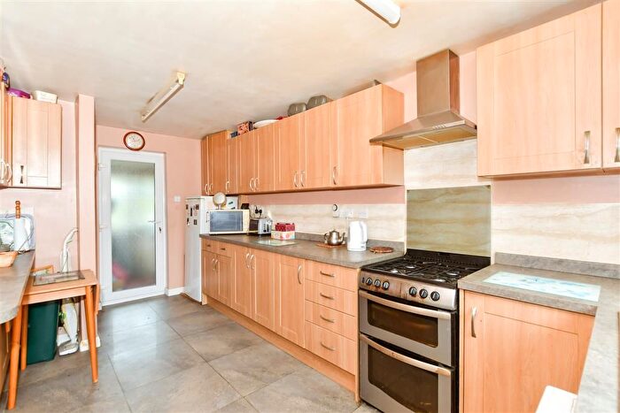 3 Bedroom Terraced House For Sale In Drage Road, East Peckham, Tonbridge, Kent, TN12