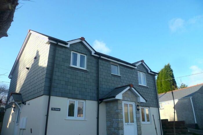 2 Bedroom Flat To Rent In Drinnick Road, Nanpean, St. Austell, Cornwall, PL26