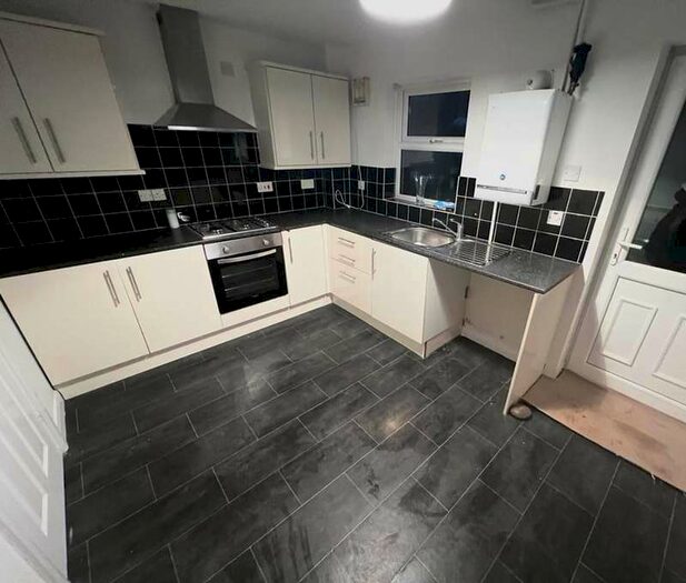 2 Bedroom Semi-Detached House To Rent In Cwrt Y Garth, Beddau, Pontypridd, CF38