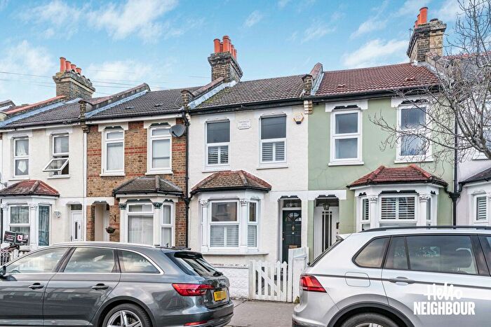 2 Bedroom Terraced House To Rent In Exeter Road, Croydon, CR0