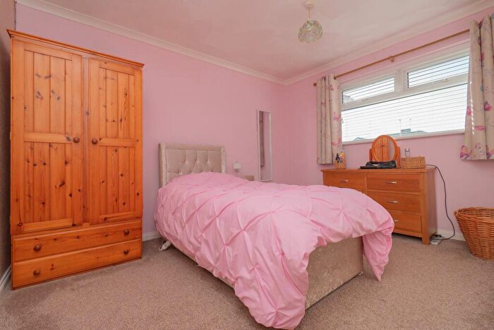 2 Bedroom Semi-Detached Bungalow For Sale In Millfield Road, Ramsgate, CT12
