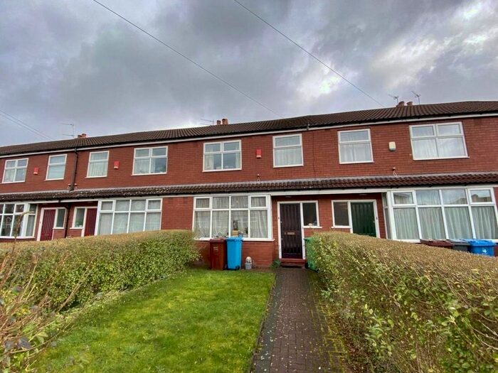 4 Bedroom Terraced House To Rent In Aldwych Avenue, Rusholme, M14