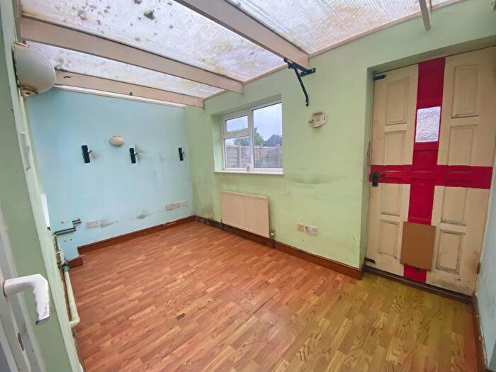 3 Bedroom Terraced House For Sale In Buttler Way, Sleaford, NG34