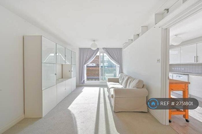 2 Bedroom Flat To Rent In Salisbury Walk, London, N19