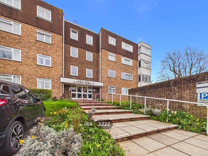 2 Bedroom Flat To Rent In Kingsmere, London Road, Brighton, BN1