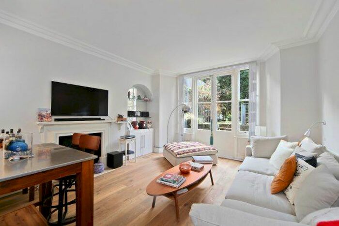 2 Bedroom Flat To Rent In Roland Gardens, London, SW7