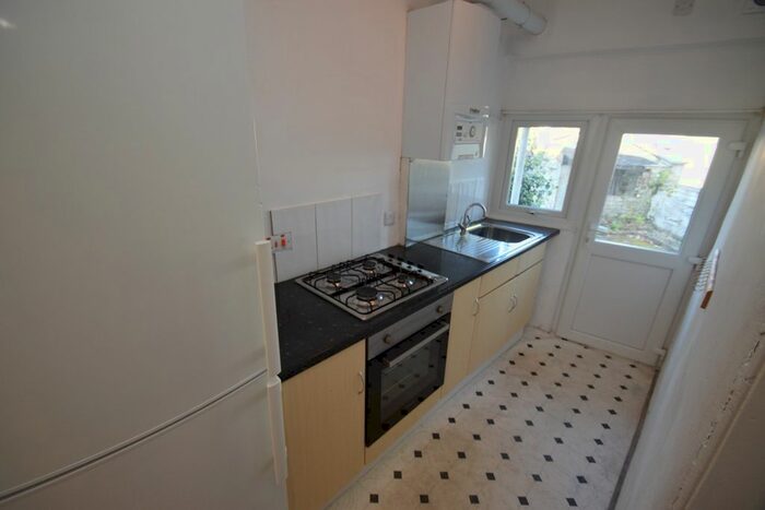 3 Bedroom Terraced House To Rent In Waterloo Road, Falmouth, TR11