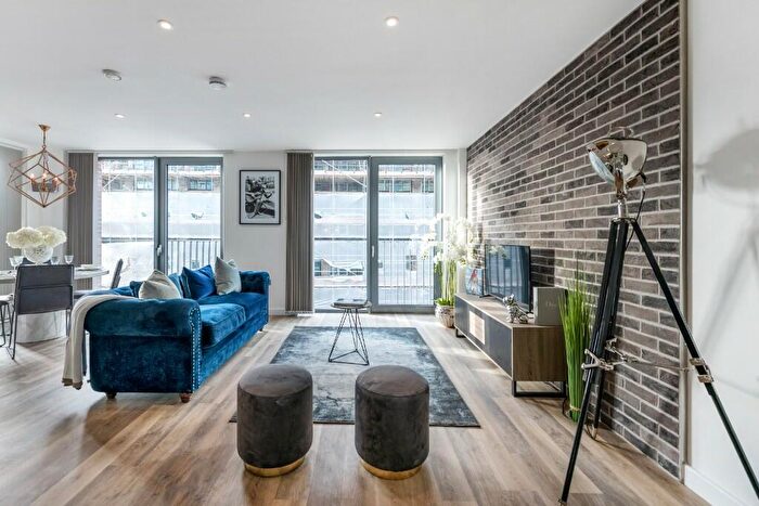 1 Bedroom Flat To Rent In Hepscott Road, London, E9