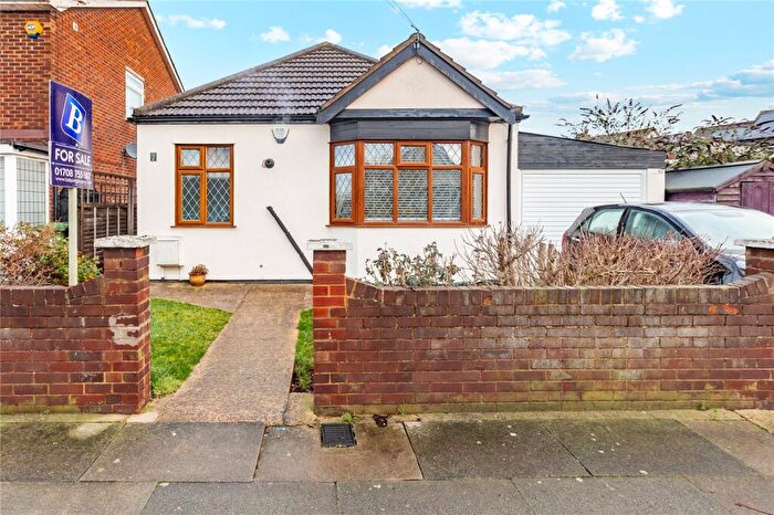 2 Bedroom Bungalow For Sale In Essex Road, Romford, RM7