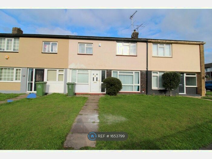 5 Bedroom Terraced House To Rent In High Road, Vange, Basildon, SS16