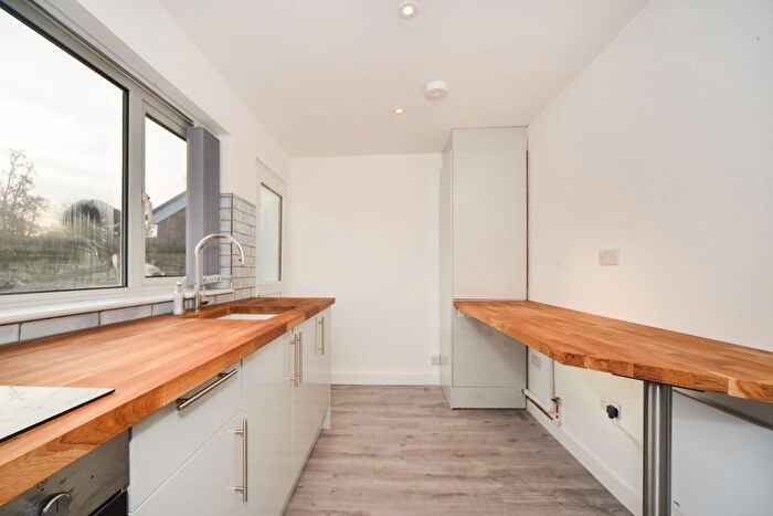 2 Bedroom Semi Detached House To Rent In Wyncham Avenue, Sidcup, DA15