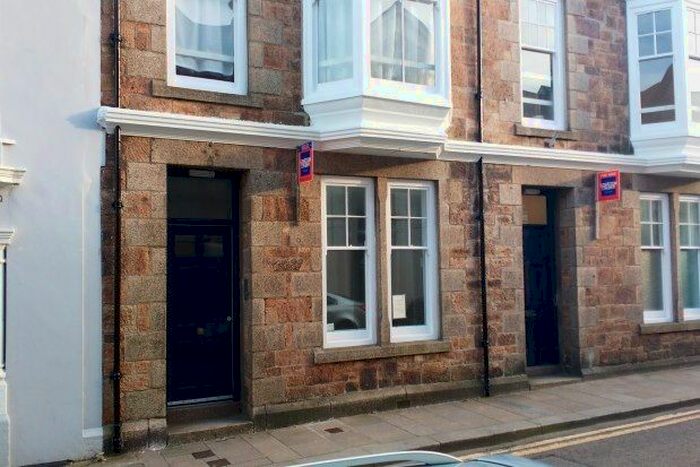 2 Bedroom Flat To Rent In 20 Chapel Street, Camborne TR14