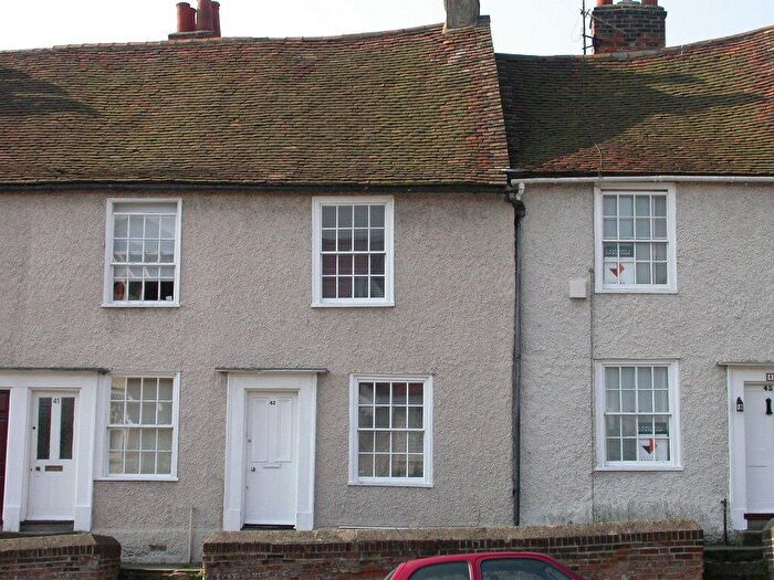 2 Bedroom Cottage To Rent In St. Johns Green, Colchester, CO2