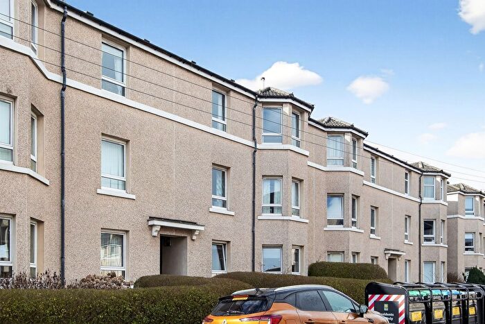 2 Bedroom Flat For Sale In Torbreck Street, Glasgow, G52