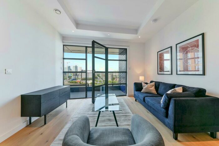 1 Bedroom Apartment To Rent In Bridgewater House, London City Island, London, E14