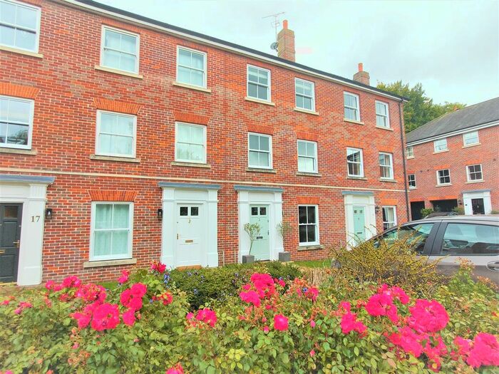 3 Bedroom Property To Rent In Chancellery Mews, Bury St. Edmunds, IP33