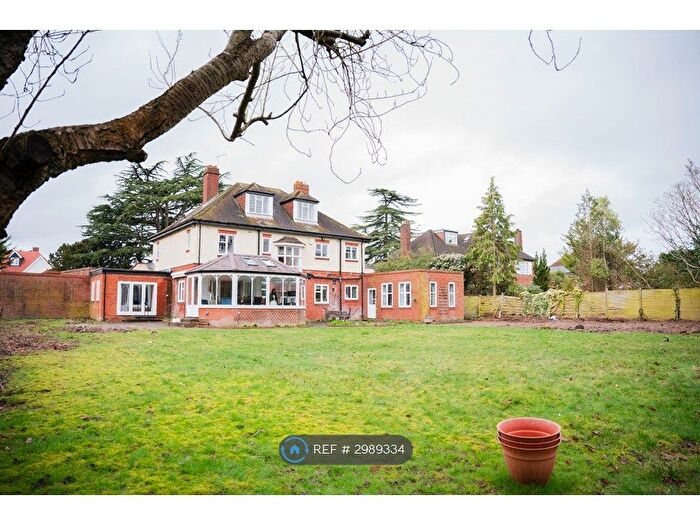 10 Bedroom Detached House To Rent In Shoppenhangers Road, Maidenhead, SL6
