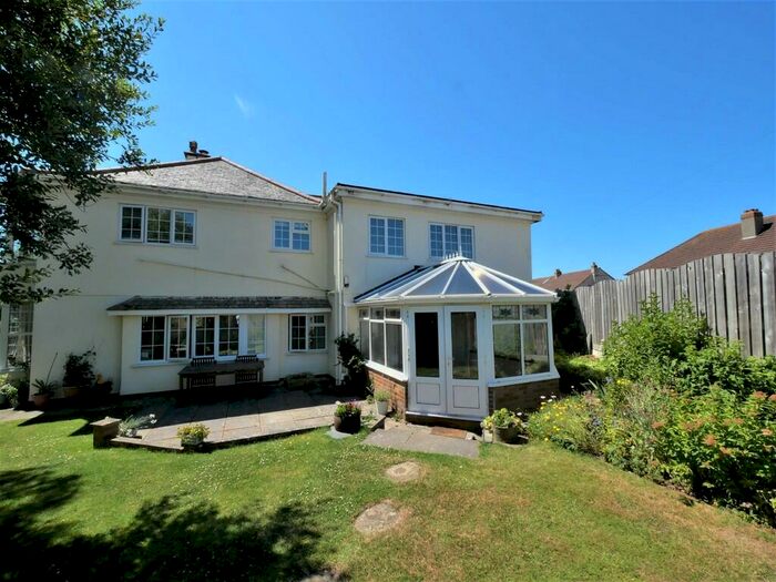 1 Bedroom Semi-Detached House To Rent In Holnicote Road, Bude, EX23