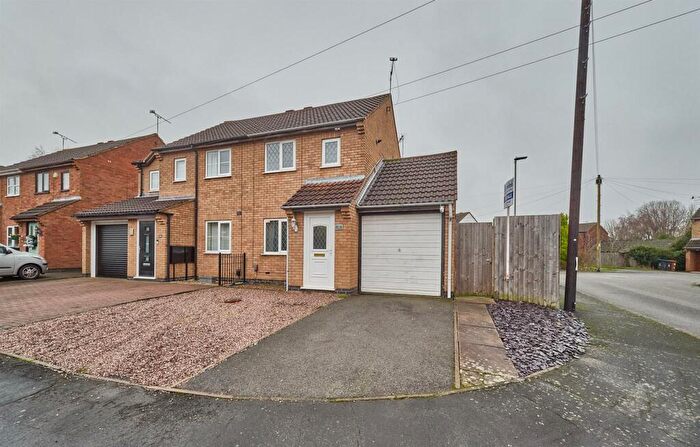 2 Bedroom Semi-Detached House For Sale In Woodbank, Burbage, LE10