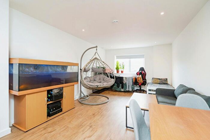 1 Bedroom Flat For Sale In Lincoln House, Nelson Street, Bolton, BL3