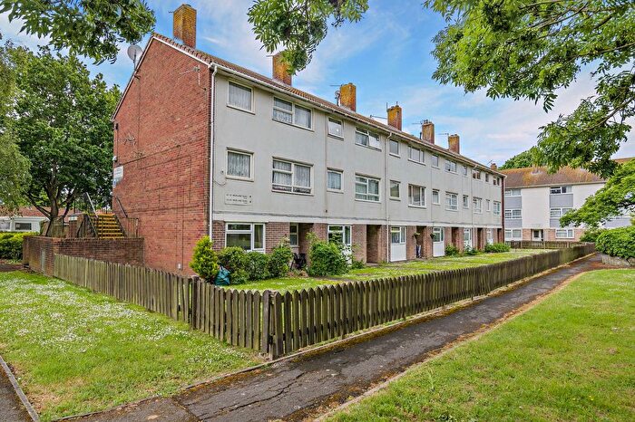 3 Bedroom Maisonette For Sale In Morland Road, Highbridge, TA9