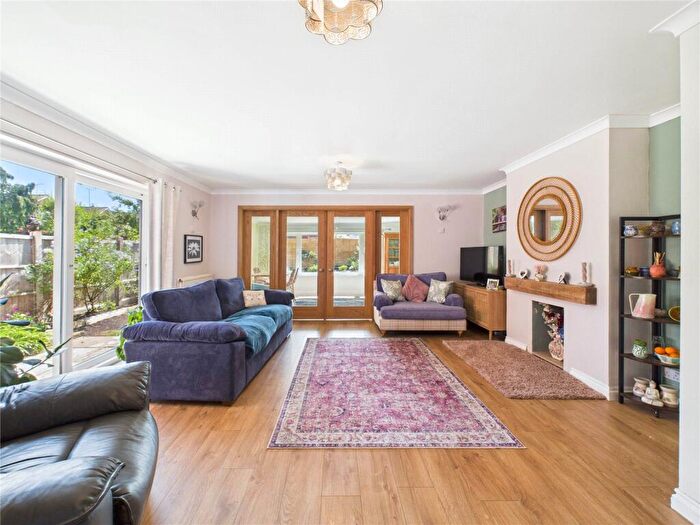 4 Bedroom Terraced House For Sale In Tanorth Road, Bristol, BS14