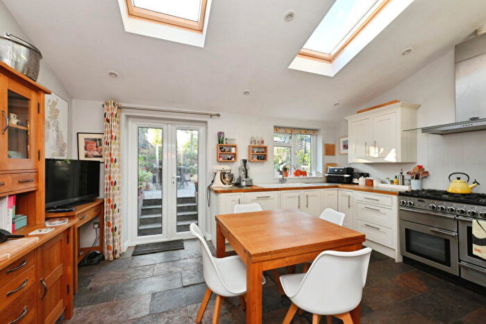 3 Bedroom Semi-Detached House For Sale In Brittains Rise, Lower Stondon, Henlow, SG16