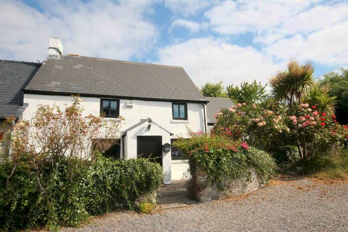 3 Bedroom Barn Conversion To Rent In Fontygary Road, Rhoose, CF62