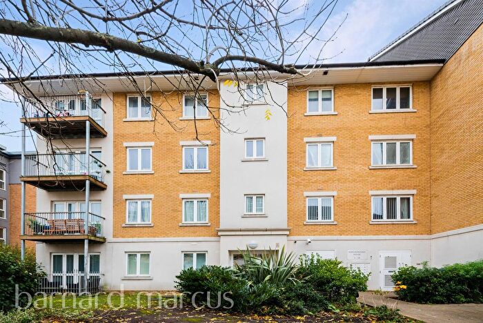 1 Bedroom Flat To Rent In Park Lodge Avenue, West Drayton, UB7