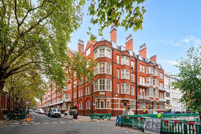 3 Bedroom Flat For Sale In Bedford Avenue, Fitzrovia, WC1B