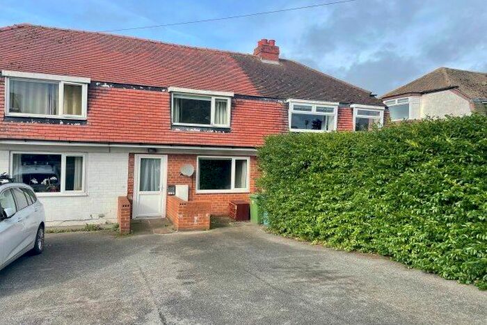 2 Bedroom Terraced House To Rent In Osgodby Lane, Scarborough, YO11