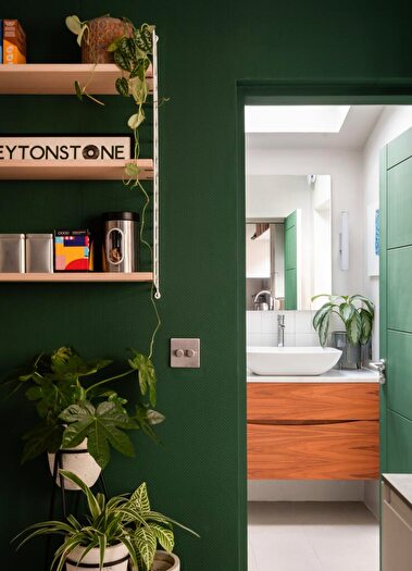 3 Bedroom Terraced House For Sale In Melford Road, Leytonstone, London, E11