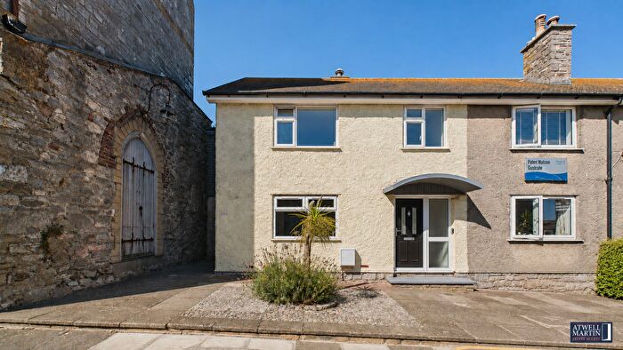 4 Bedroom Terraced House For Sale In Lambhay Street, Plymouth, PL1