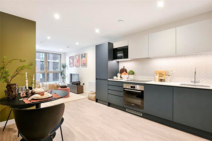 1 Bedroom Apartment To Rent In Uncle Leeds, Whitehall, LS12
