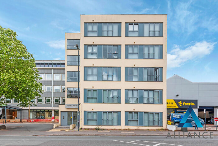 1 Bedroom Apartment To Rent In Carlton House, New London Road, Chelmsford, Essex, CM2