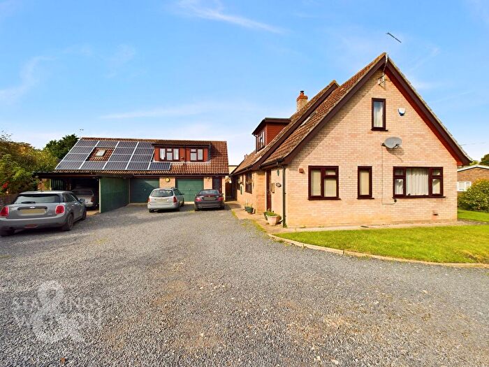 6 Bedroom Detached Bungalow For Sale In Bridewell Lane, Botesdale, Diss, IP22