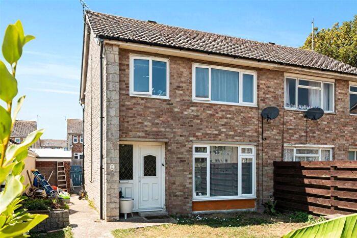 3 Bedroom Semi-Detached House For Sale In Courtlands Road, Portland, DT5