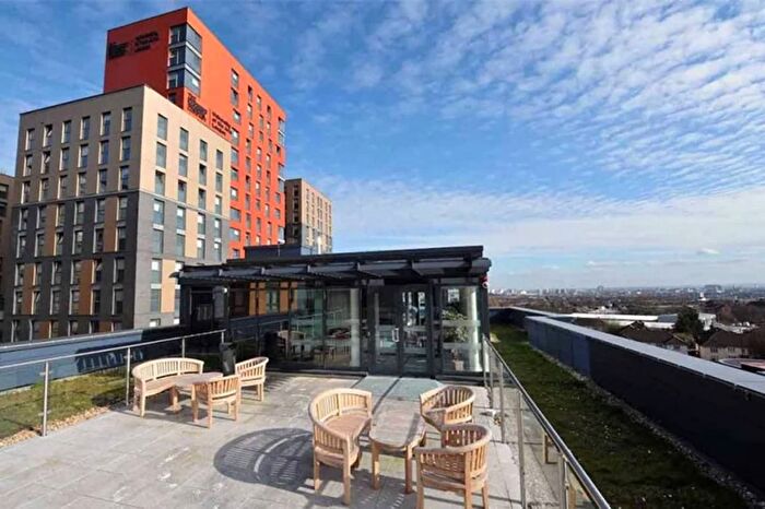 1 Bedroom Studio To Rent In Portal Way, London, W3