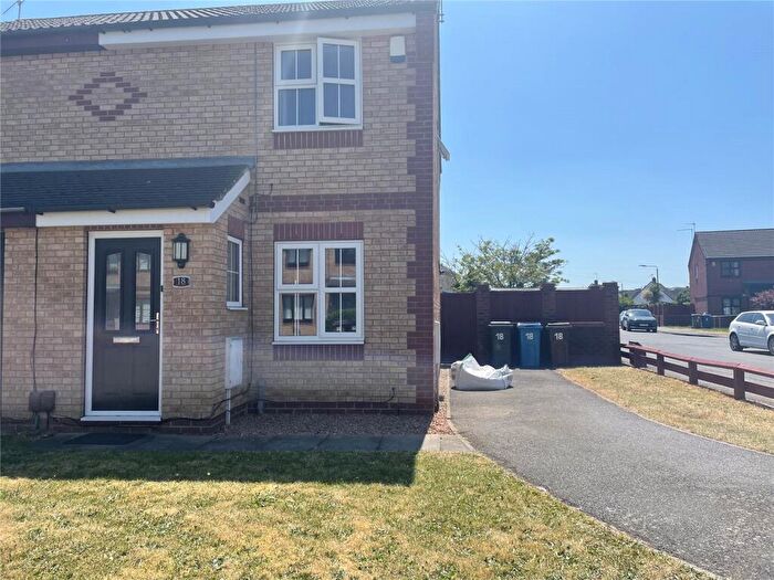 Semi-Detached House To Rent In Helvellyn Way, Long Eaton, Nottingham, NG10